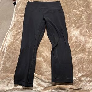 Lululemon High Rise Align 21” Cropped